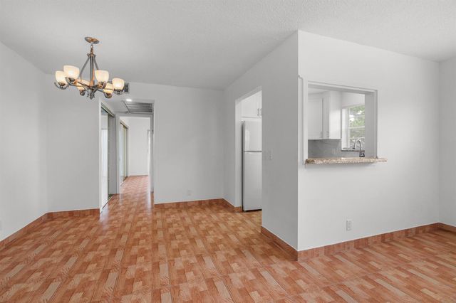 346 Windsor O, West Palm Beach, FL 33417