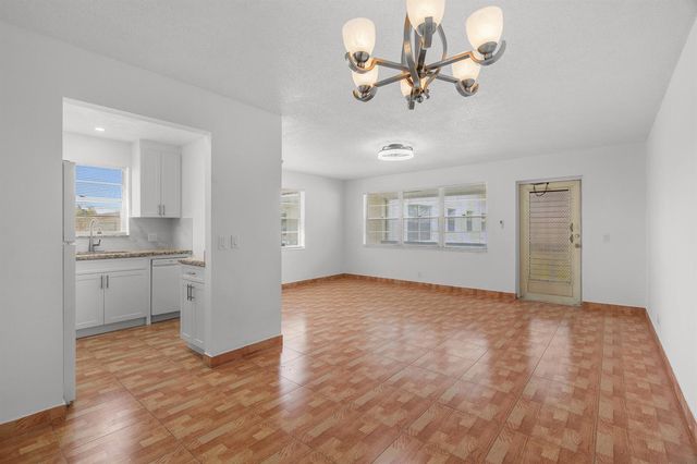 346 Windsor O, West Palm Beach, FL 33417