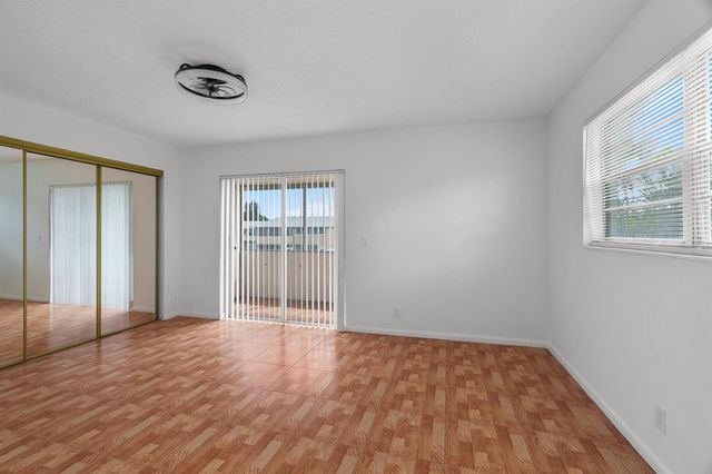 346 Windsor O, West Palm Beach, FL 33417