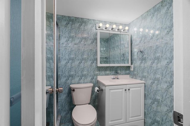346 Windsor O, West Palm Beach, FL 33417