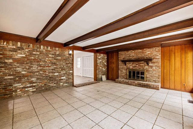 7101 Archwood Drive, Little Rock, AR 72204