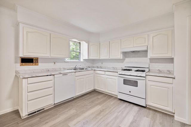 7101 Archwood Drive, Little Rock, AR 72204