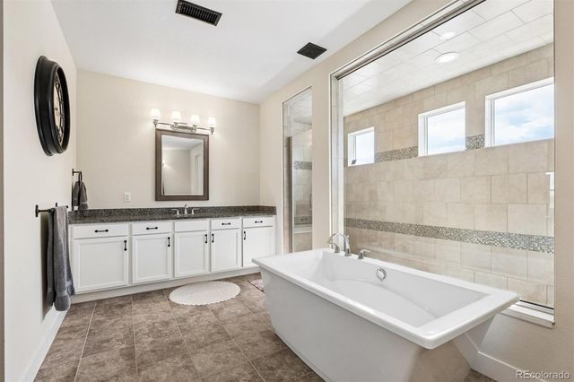 19742 W 95th Place, Arvada, CO 80007