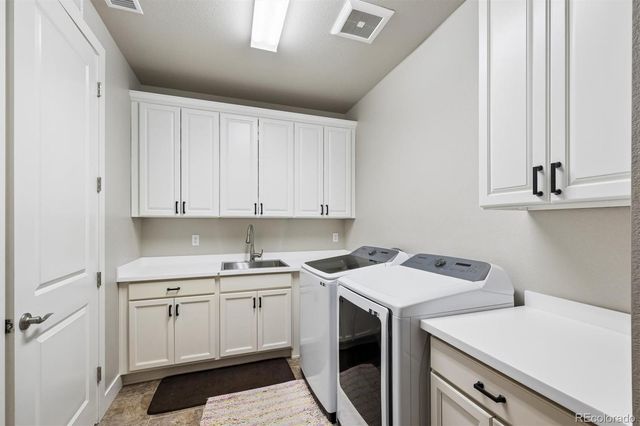19742 W 95th Place, Arvada, CO 80007