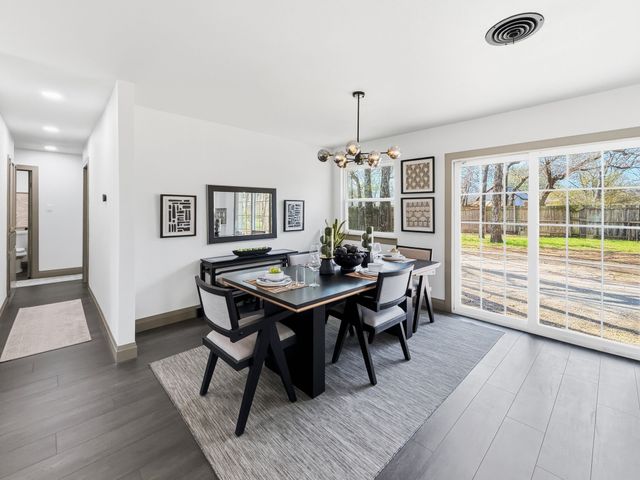 116 Ravenswood Drive, Bedford, TX 76022