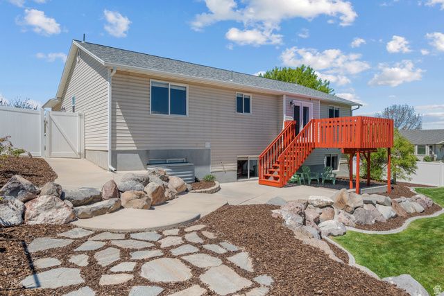 14137 S BEN LOMOND PEAK DR, Riverton, UT 84096