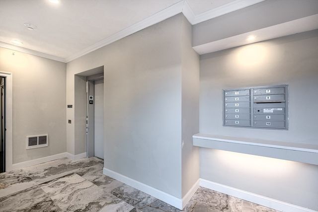 119-121 Addison St 5, Boston, MA 02128
