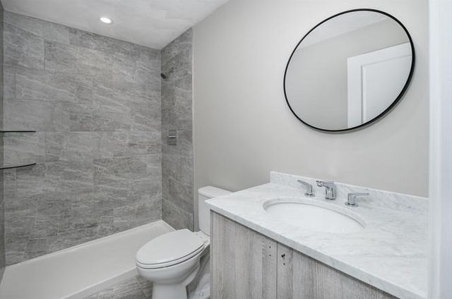 119-121 Addison St 5, Boston, MA 02128