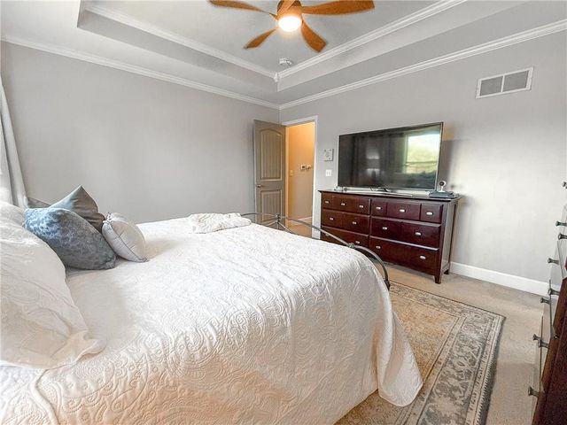 713 N Cloverdale Avenue, Independence, MO 64056