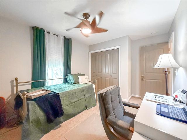 713 N Cloverdale Avenue, Independence, MO 64056