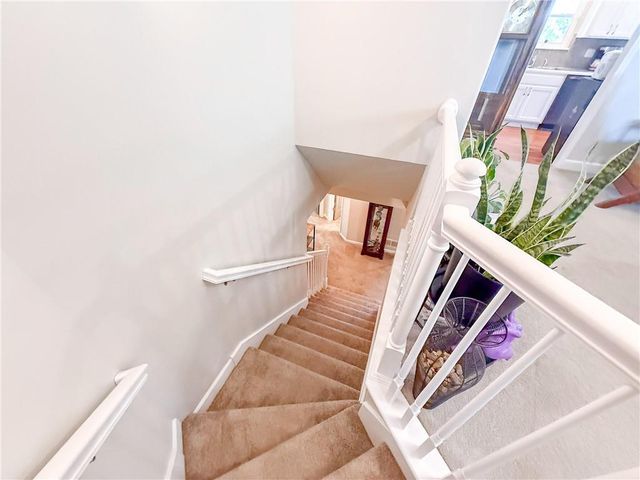 713 N Cloverdale Avenue, Independence, MO 64056