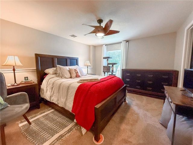 713 N Cloverdale Avenue, Independence, MO 64056