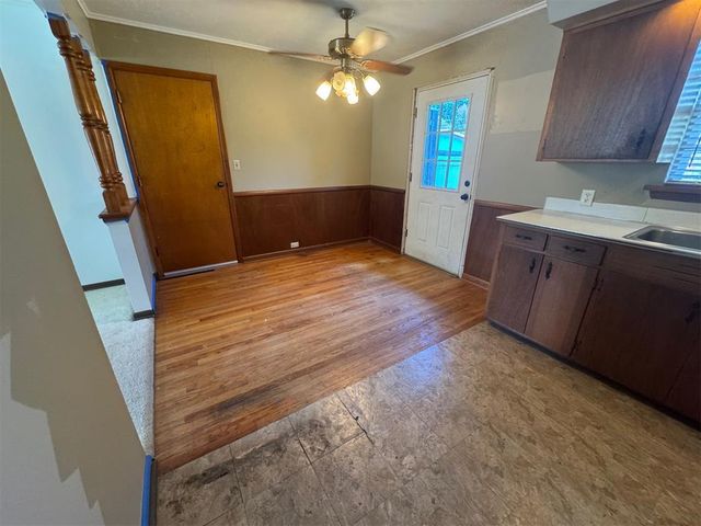 1418 Gannon Avenue, Enid, OK 73703