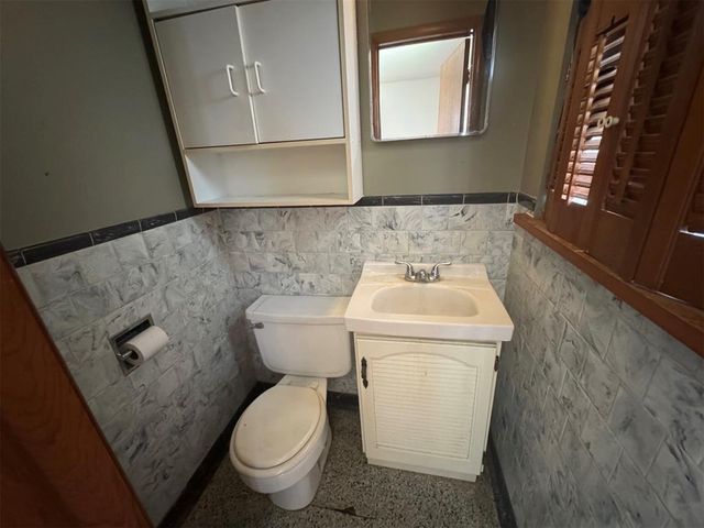 1418 Gannon Avenue, Enid, OK 73703