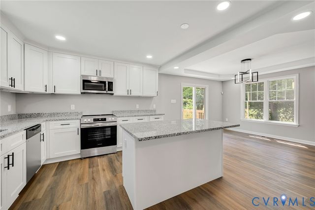 425 BYRNE St, Petersburg, VA 23803
