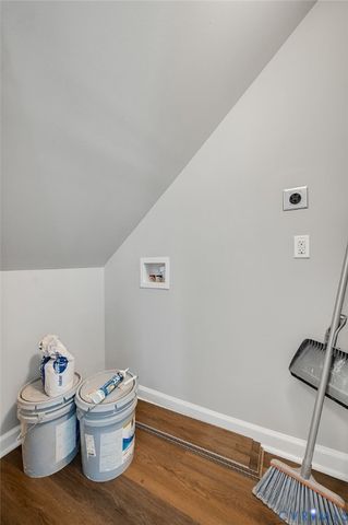 425 BYRNE St, Petersburg, VA 23803