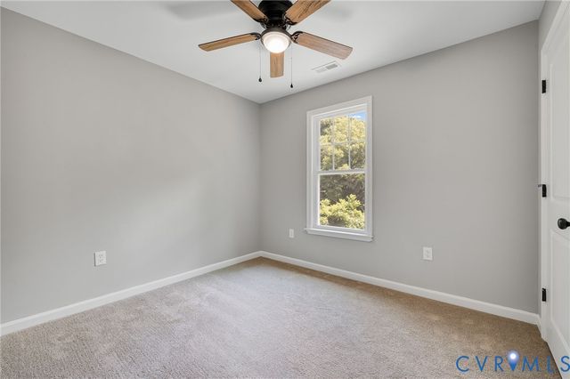 425 BYRNE St, Petersburg, VA 23803