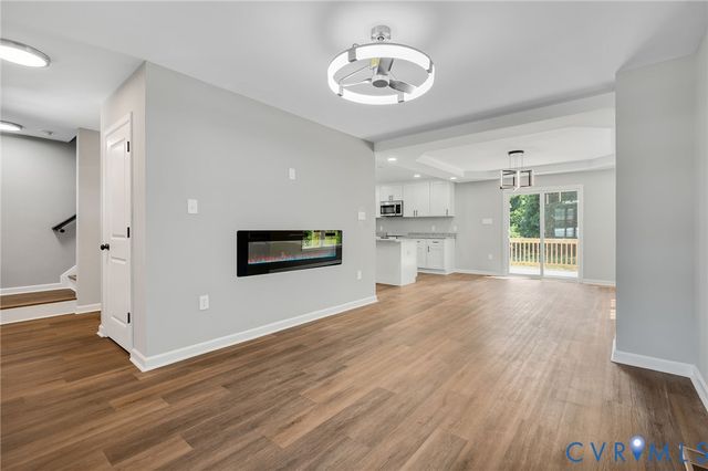 425 BYRNE St, Petersburg, VA 23803