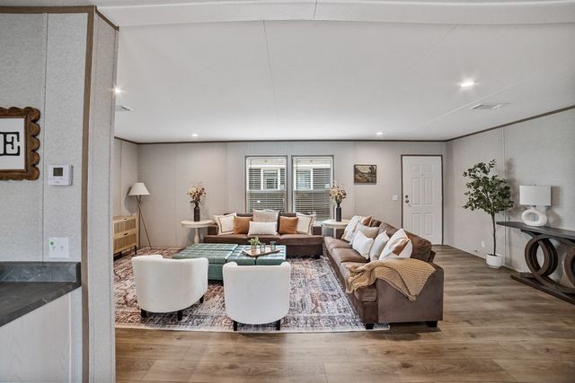 3106 Smyrna Road, Sunset, TX 76270