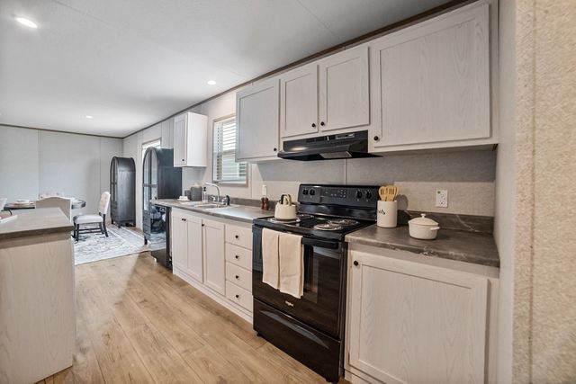 3106 Smyrna Road, Sunset, TX 76270