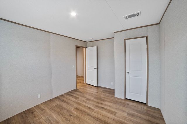 3106 Smyrna Road, Sunset, TX 76270