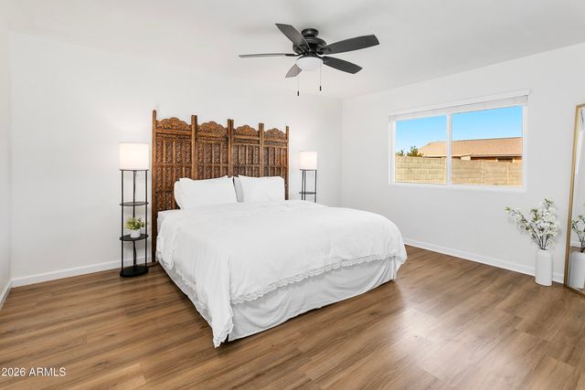 2322 E JUANITA Avenue, Mesa, AZ 85204