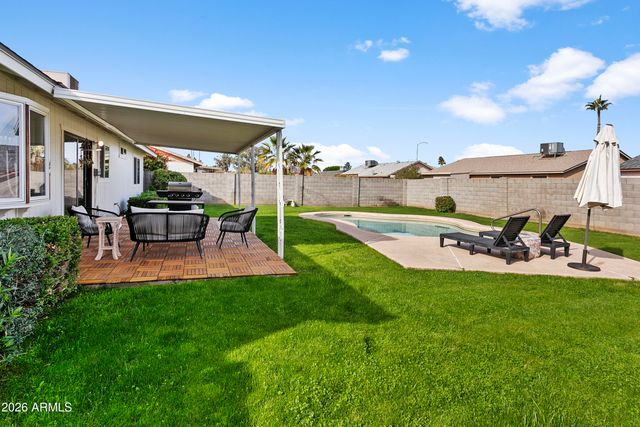 2322 E JUANITA Avenue, Mesa, AZ 85204