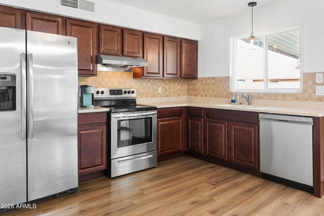 2322 E JUANITA Avenue, Mesa, AZ 85204