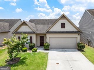 703 Independence Avenue, Pendergrass, GA 30567
