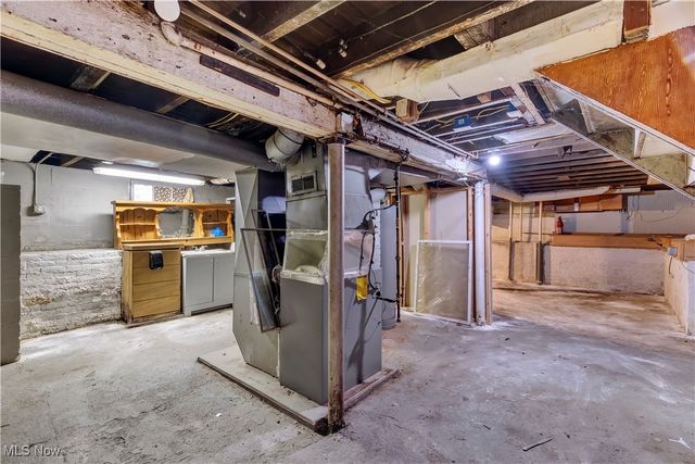 3712 Daisy Avenue, Cleveland, OH 44109