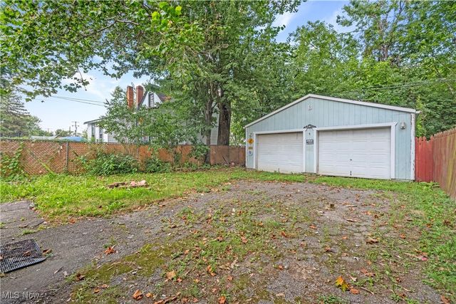 3712 Daisy Avenue, Cleveland, OH 44109