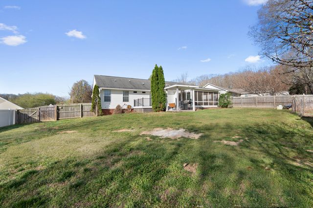 224 Weatherford Dr, NE, Cleveland, TN 37312