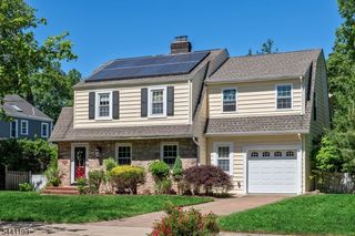 448 Fairfield Ave, Ridgewood Village, NJ 07450