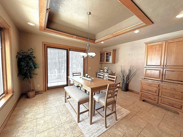 448 HARVEST ROAD, Green Bay, WI 54302
