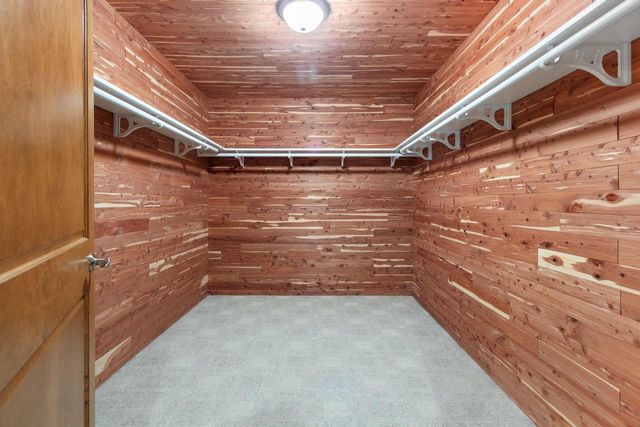 448 HARVEST ROAD, Green Bay, WI 54302