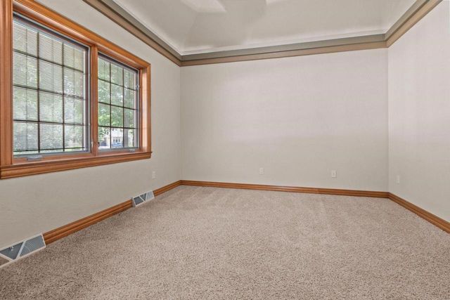 448 HARVEST ROAD, Green Bay, WI 54302