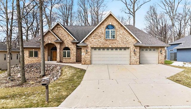 448 HARVEST ROAD, Green Bay, WI 54302