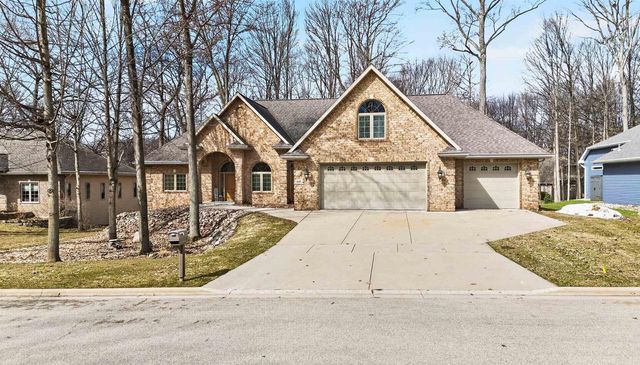 448 HARVEST ROAD, Green Bay, WI 54302