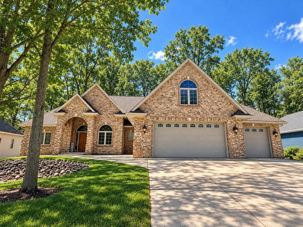 448 HARVEST ROAD, Green Bay, WI 54302