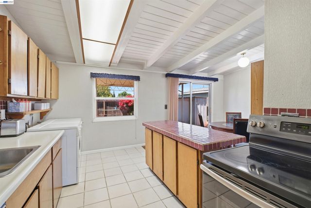 4311 Cahill St, Fremont, CA 94538
