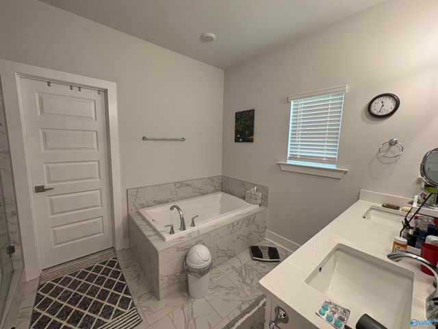 14598 Willow Rose Lane, Athens, AL 35613