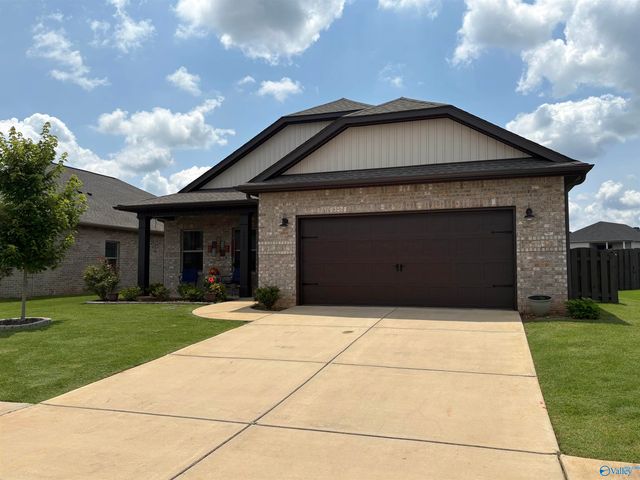14598 Willow Rose Lane, Athens, AL 35613