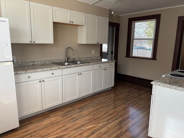 478 High Street 1, Clinton, MA 01510