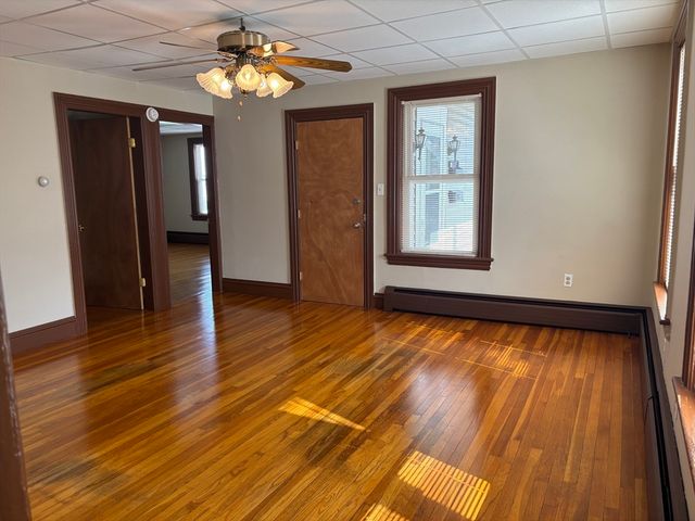 478 High Street 1, Clinton, MA 01510