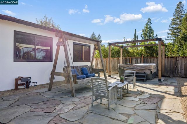 1441 Center Ave, Martinez, CA 94553