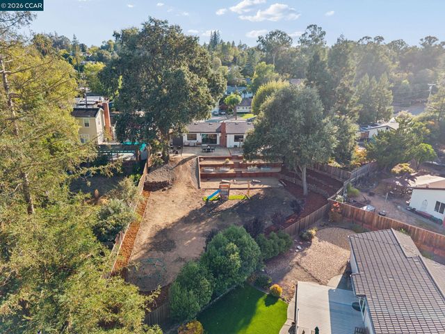 1441 Center Ave, Martinez, CA 94553