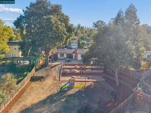 1441 Center Ave, Martinez, CA 94553