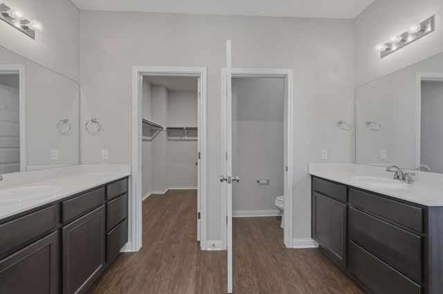 5801 Monmarte CV, Austin, TX 78744