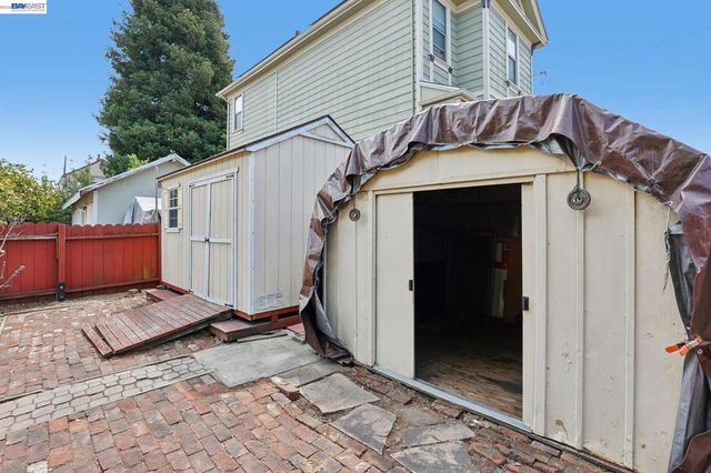 1542 Buena Vista Ave, Alameda, CA 94501