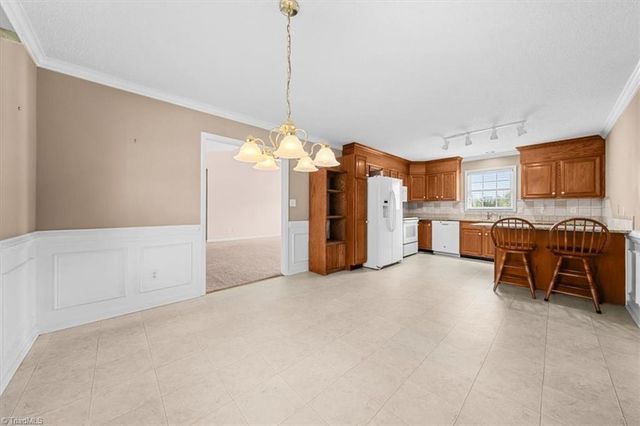 8997 Pepper Ridge Court, Oak Ridge, NC 27310